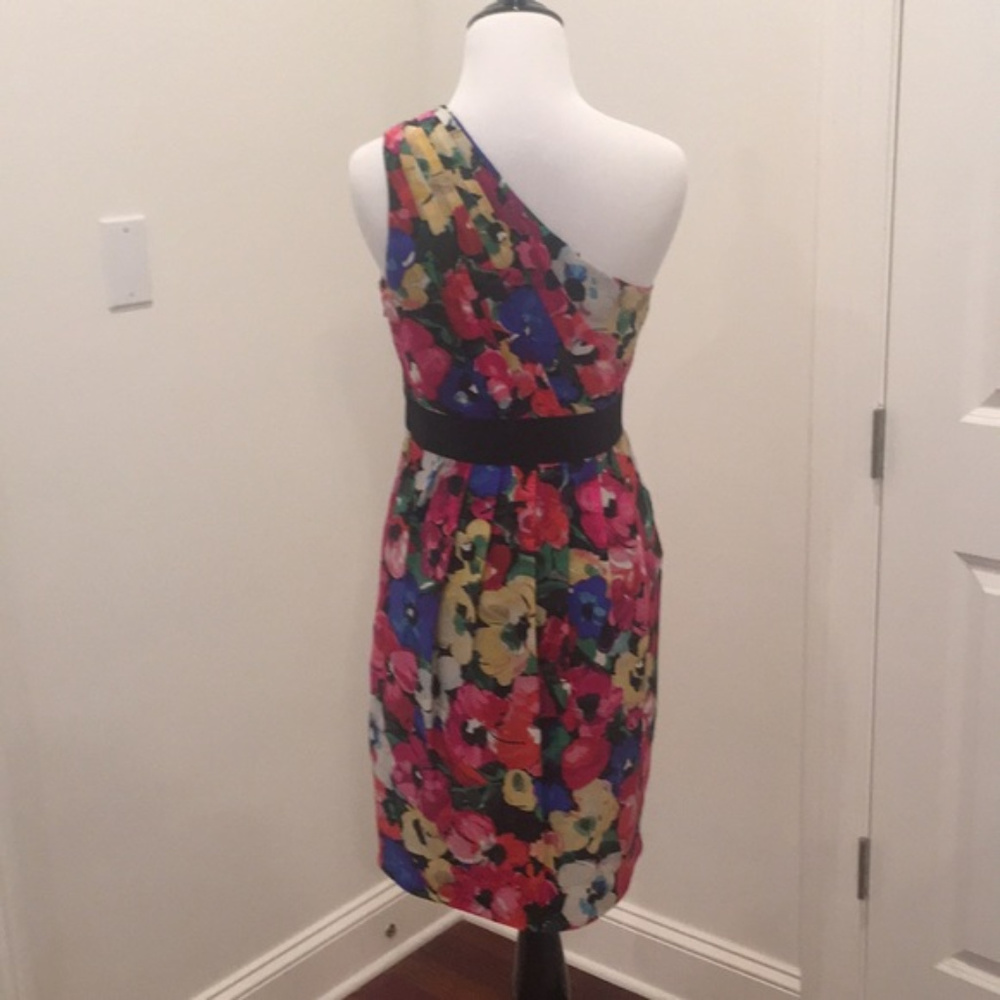 HP⭐️ Shoshanna floral print one shoulder dress 6 - Picture 6 of 6